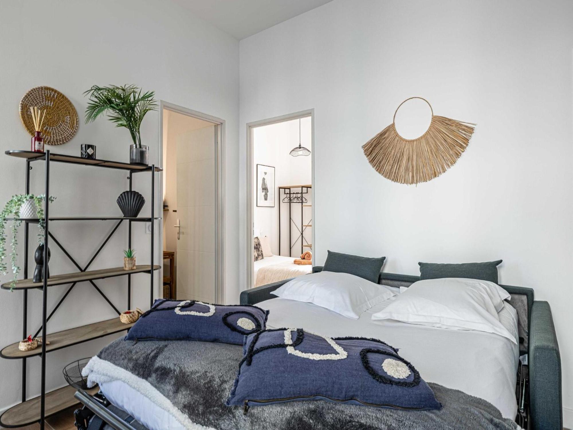 Appartement Sublime 2 Bedroom - Residential Area Cannes
